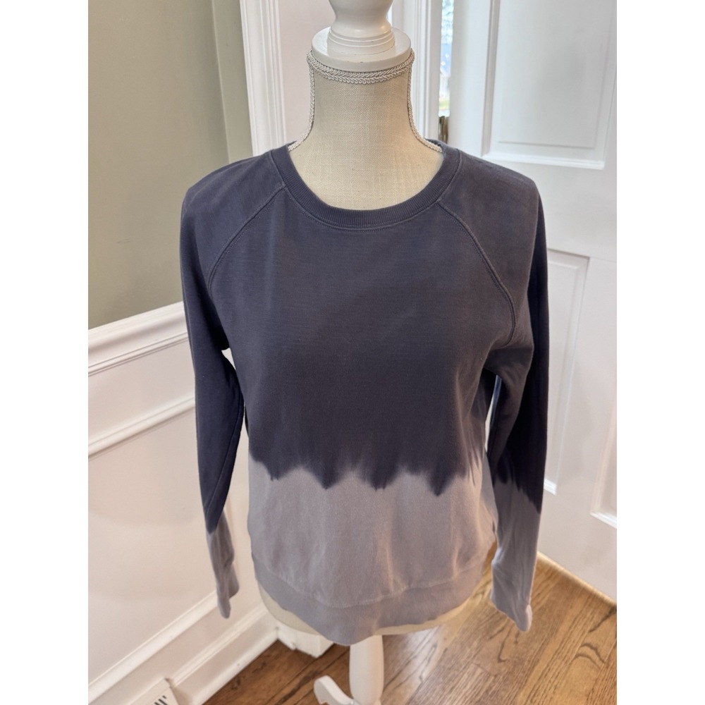 Athleta Women's Pullover Purple‎ sweatshirt Xtra Small EUC